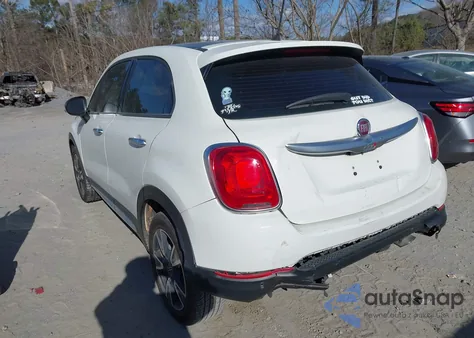 2018 Fiat 500X Blue Sky Edition Fwd z USA, uszkodzony, nr VIN ZFBCFXAB3JP678998